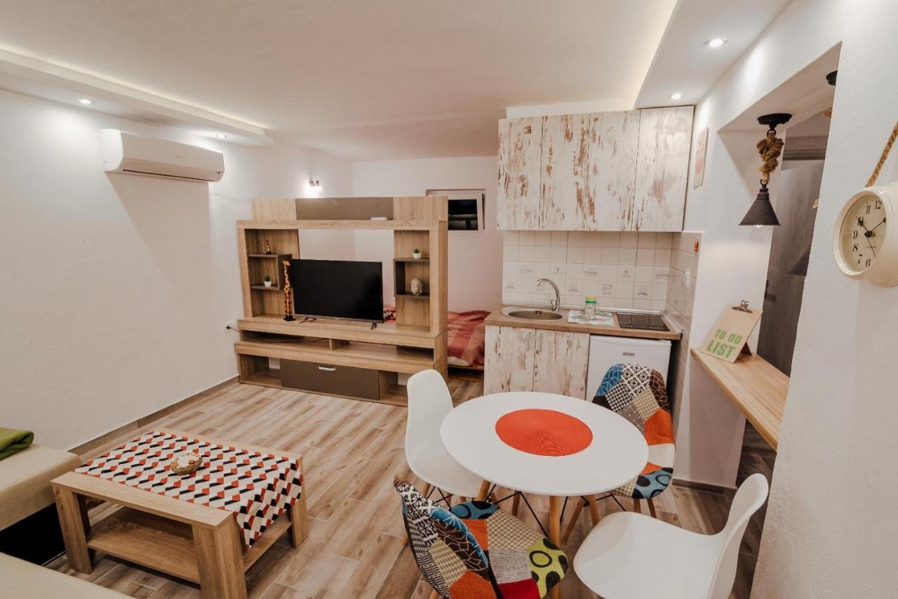 Green Garden Apartments ヘルツェグ・ノヴィ エクステリア 写真